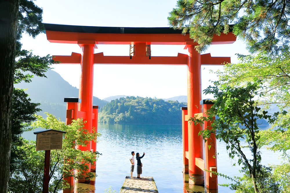 Hakone Shrine